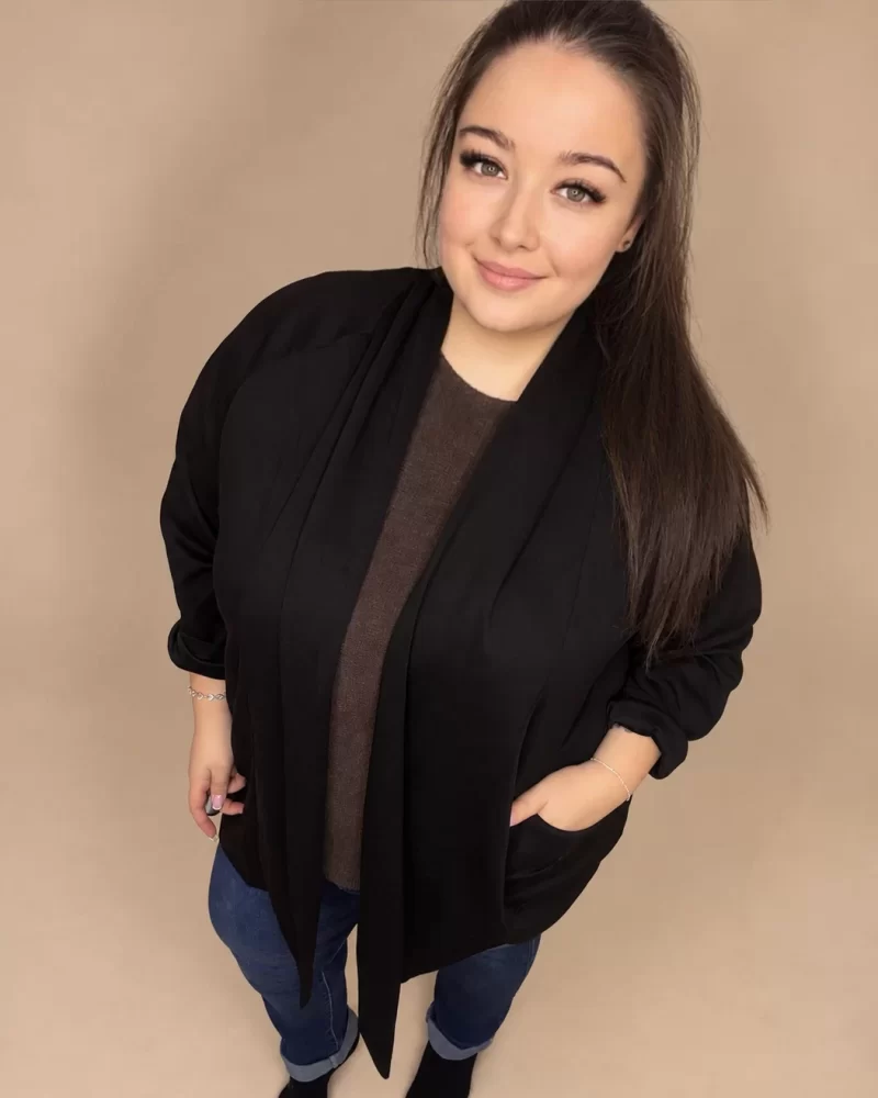 'Mia' fekete pihe-puha kardigán