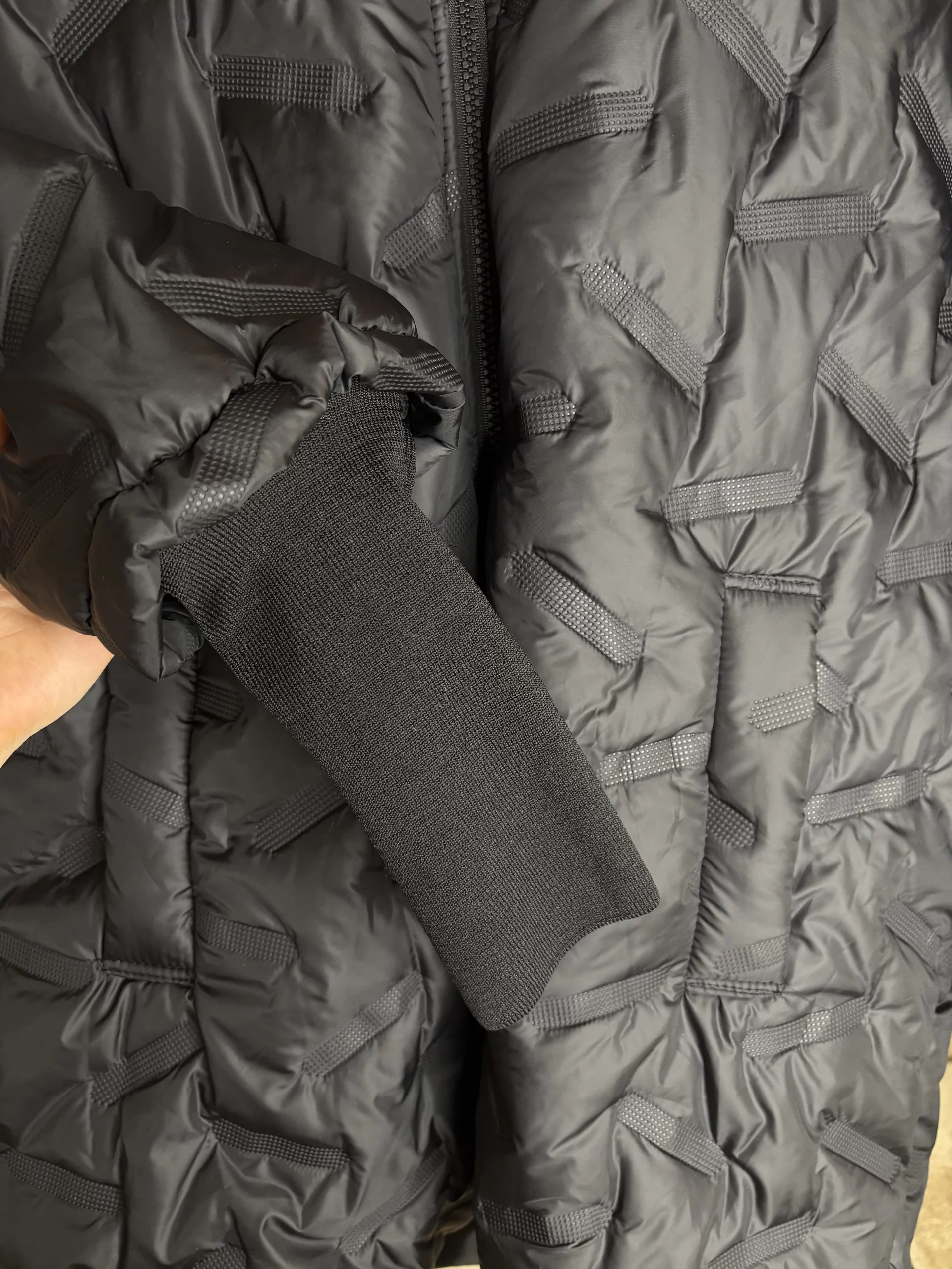 'Everyday Black' kapucnis plus size átmeneti kabát - Image 5